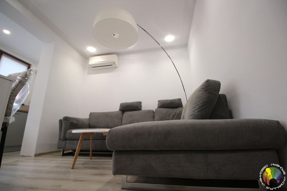 Продава се Двустаен апартамент в Бургас, Лазур - 53 кв.м за 2529 €/кв.м - Снимка #2