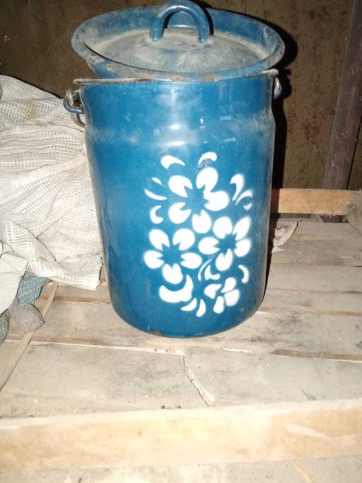 Продаю посуду и кладовки