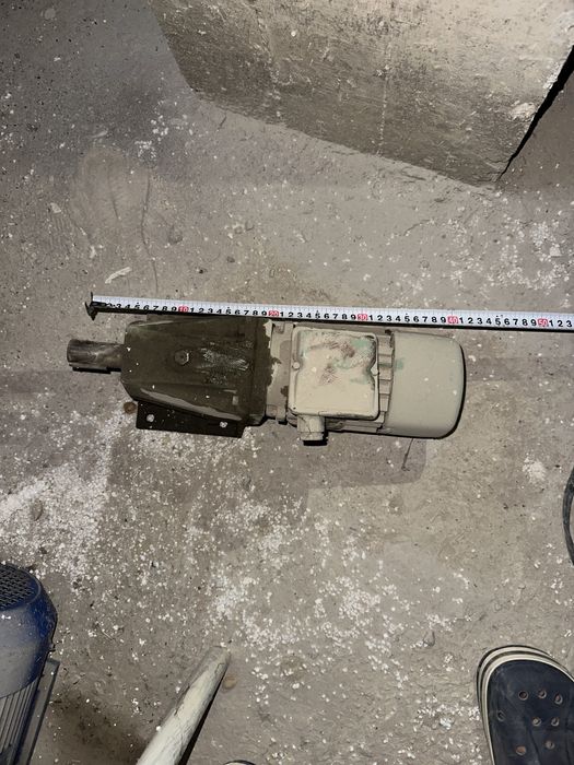 мотор редуктор    .