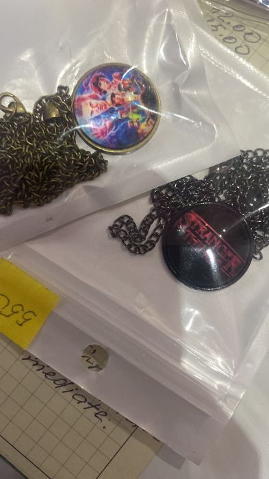 Брелочки очень странные дела