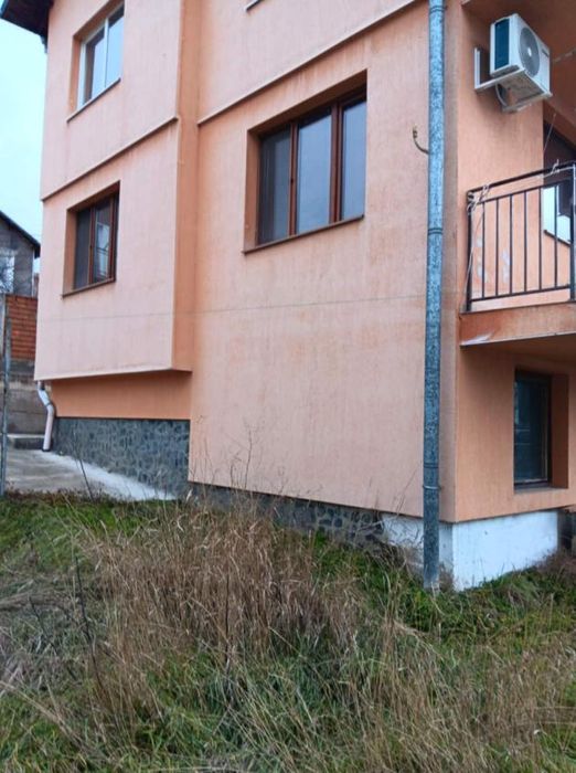 Дава се под наем Етаж от къща в с. Железница, Област София-град - 70 кв.м за 425 € - Снимка #4