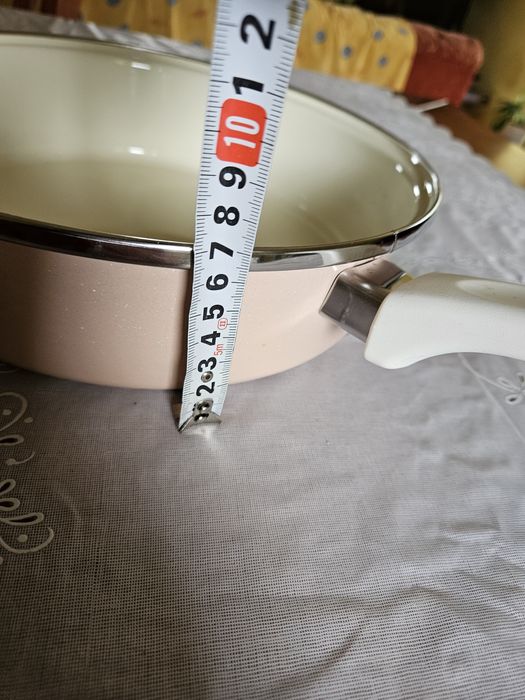 Качествен емайлиран тиган