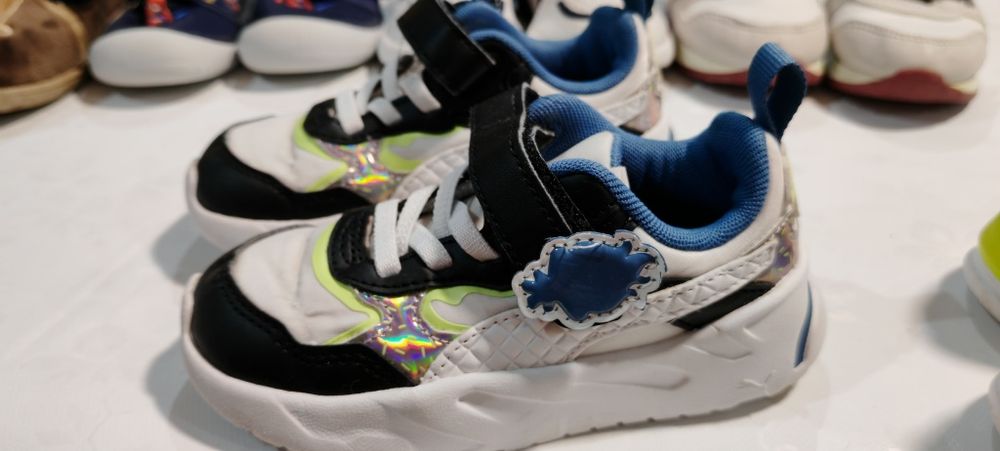 Обувки за момче от 23 до 26 номер