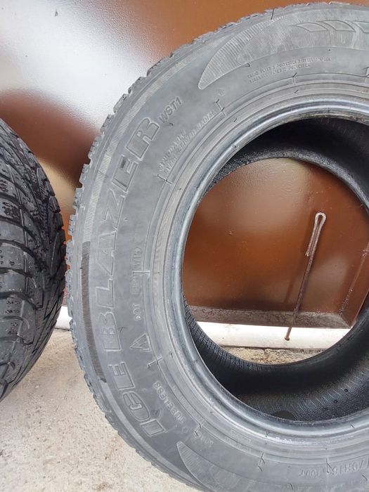 Зимные резины 215/70/16