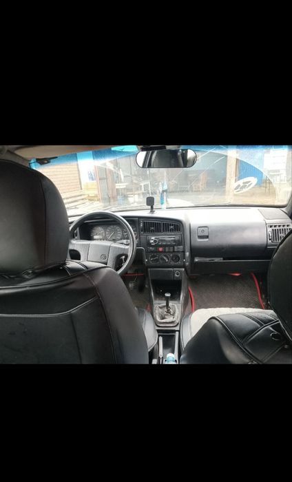 Пассат б3 1.8 инжектор