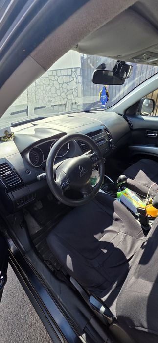 Mitsubishi outlander 2 4x4