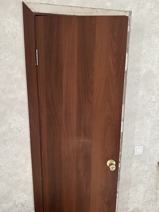 Меж комнатные двери б/у