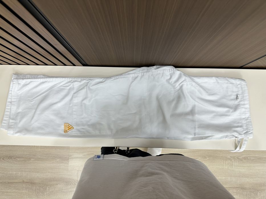 Продам кимоно для дзюдо