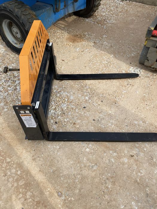 Вилици за Бобкат (мини челен товарач) 120см нови