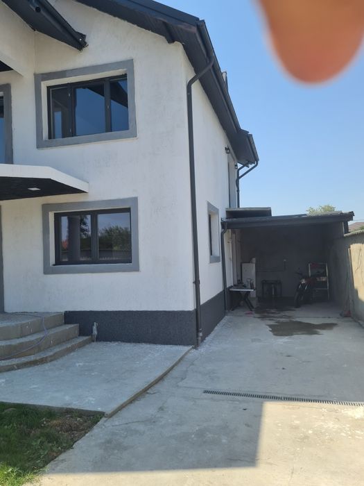 Vând vilă construcție