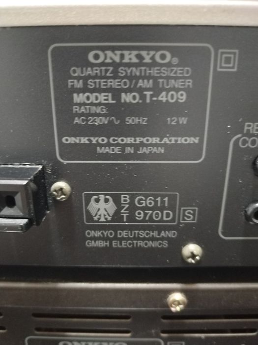 Casetofon deck Onkyo și tuner FM stereo