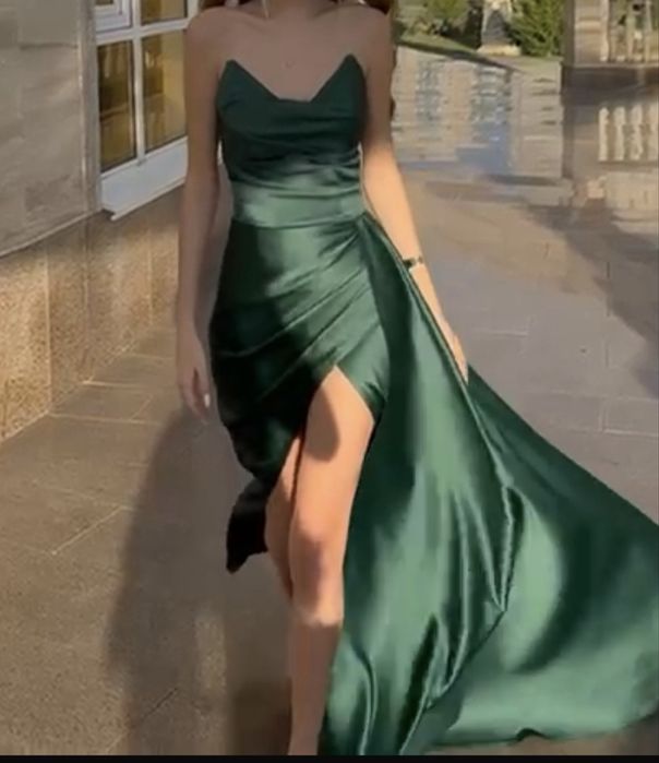 Продам Вечерние, бальные платья