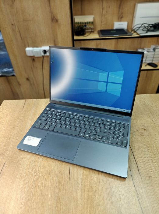 Lenovo Ноутбук | Core i5-13420H | 16 ОЗУ | 512 SSD | IdeaPad Slim 3