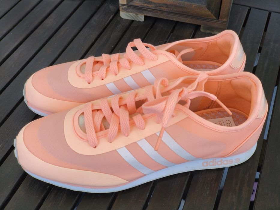 Adidas, оригинални маратонки, номер 38