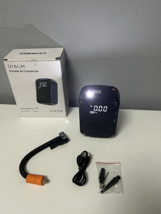 Compresor auto portabil 150PSI, alimentare USB