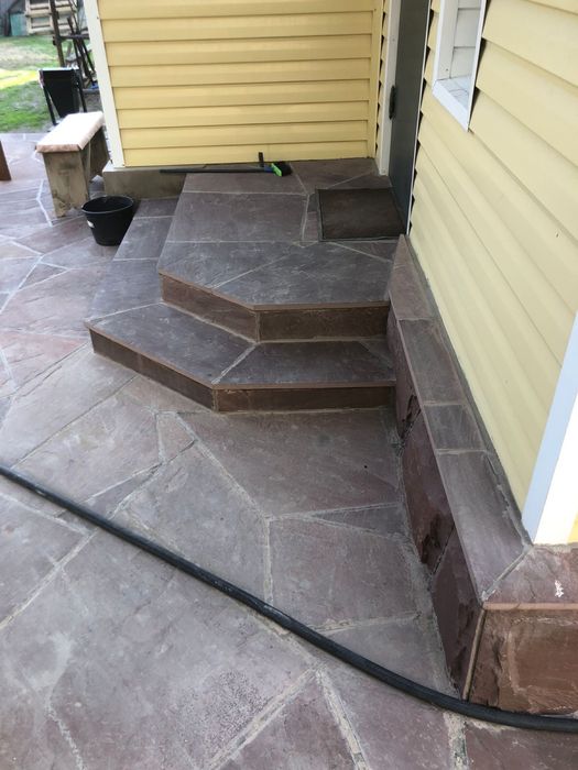 Красный камень плитняк