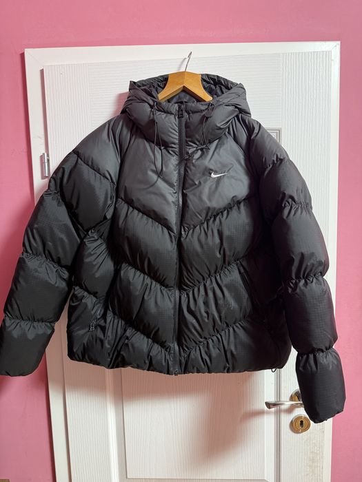 Яке Nike Storm-Fit