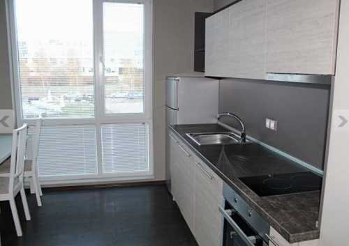 Дава се под наем Двустаен апартамент в София, Зона Б-18 - 80 кв.м за 700 € - Снимка #1