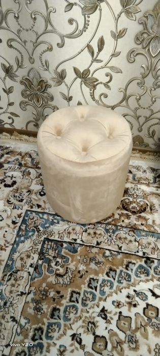 Myaxkiy pufik tugmali