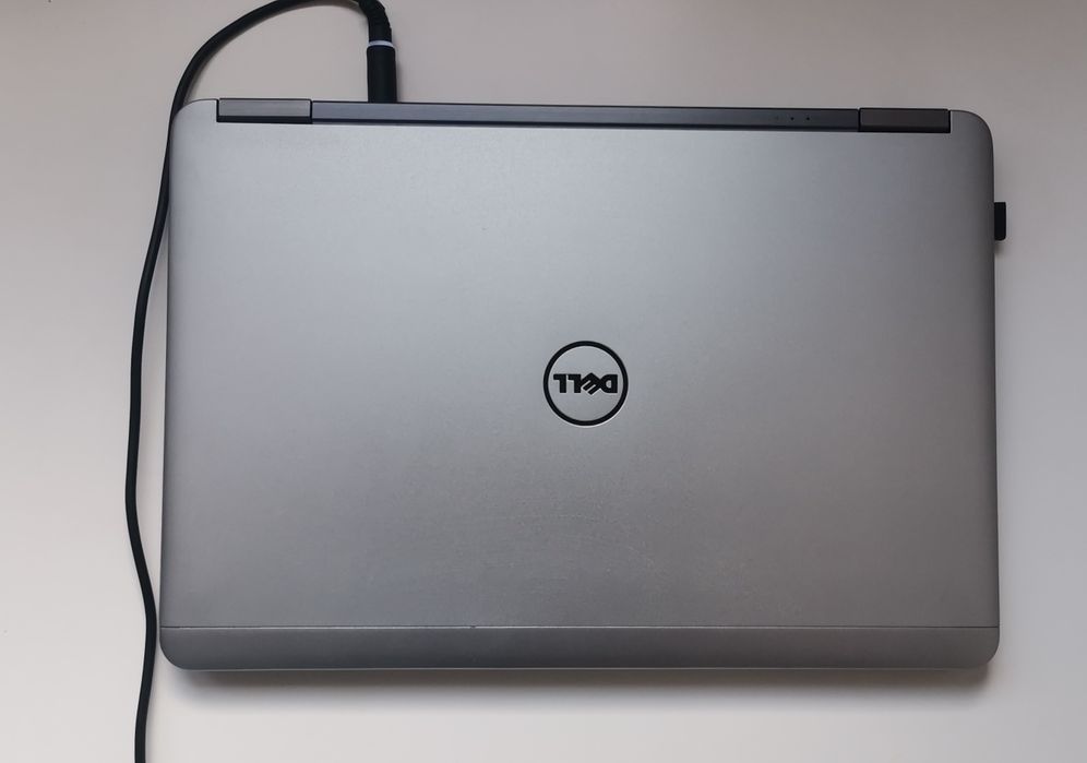 Dell Latitude e7240