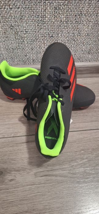 Бутонки Adidas размер 39 1/3