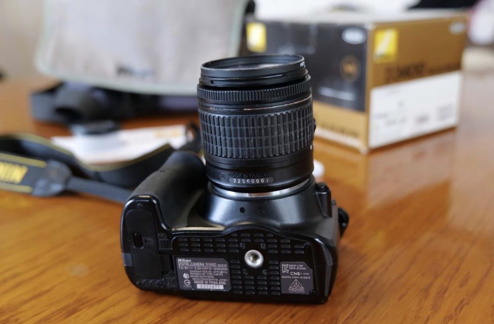 Фотоапарат Nikon D3400 с обектив 18-55 VR