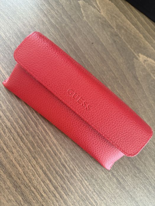 Слънчеви очила guess