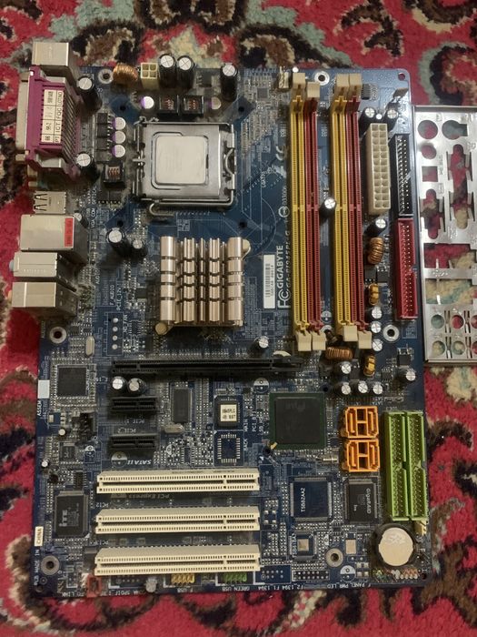 Комплект ПК: материнская плата + Pentium + 3GB RAM + БП AIR 400W