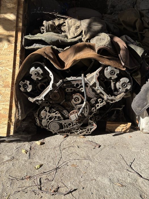 Продам двигатель на туарег