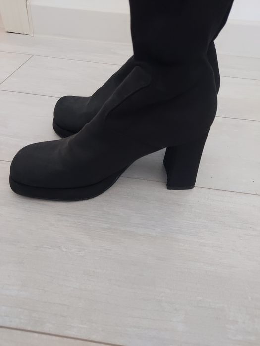 Чулки сапоги и платье