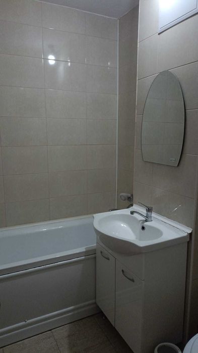 Inchiriez apartament 2 camere, cartier Scriitorilor