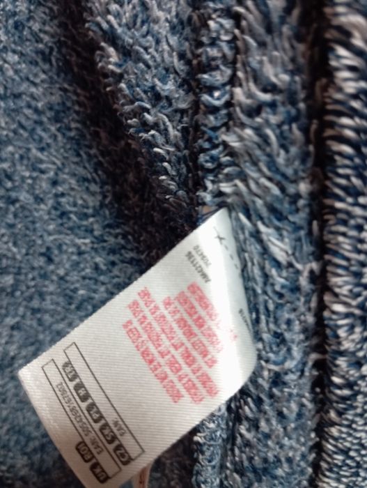 Halat baie cu glugă.