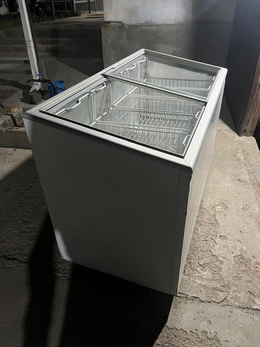 Морозильный ларь 400л