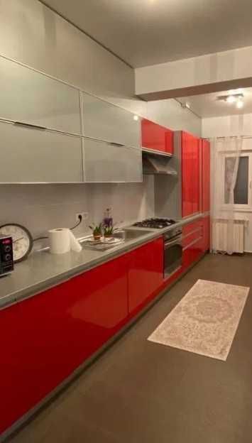 Дава се под наем Тристаен апартамент в Пловдив, Мараша - 87 кв.м за 295.8 € - Снимка #3