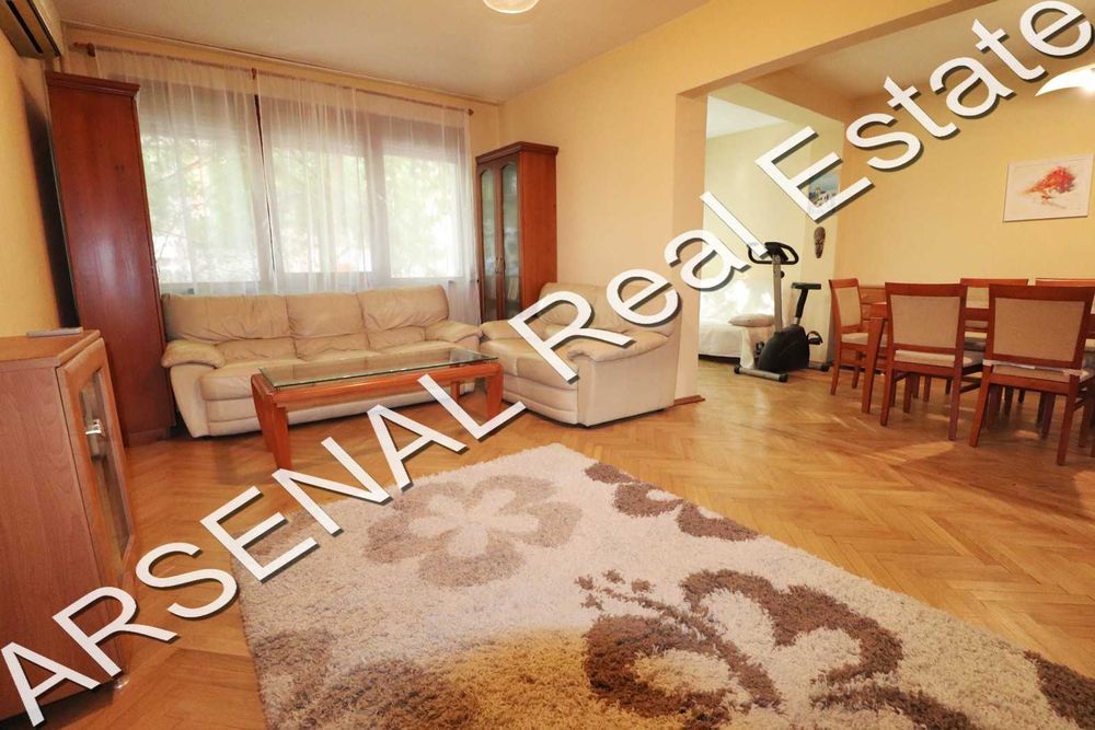 Дава се под наем Двустаен апартамент в София, Лозенец - 87 кв.м за 600 € - Снимка #2