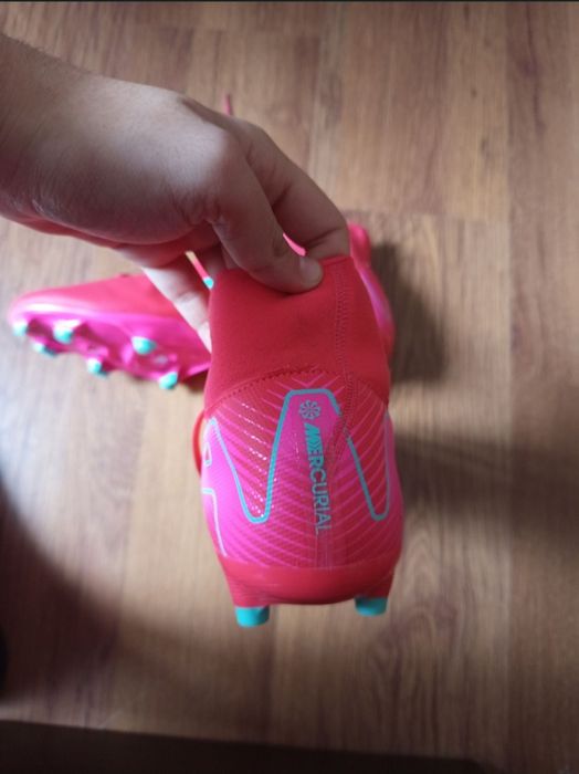 Бутонки Nike Mercurial