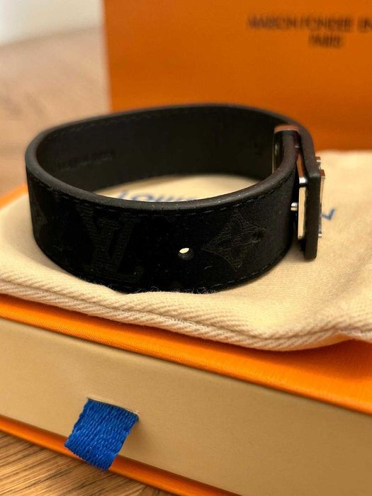 Brățară Louis Vuitton LV Monogram Black Edition – Premium Quality