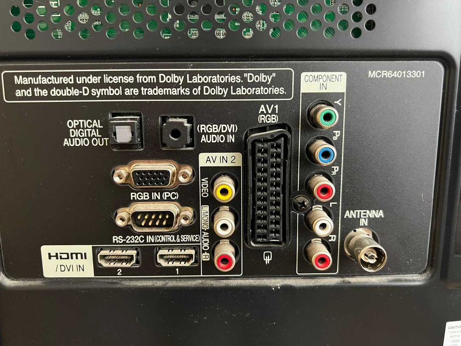 Телевизор LG диагональю 81 см