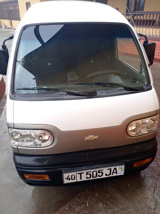 Damas 2011 . . . . .