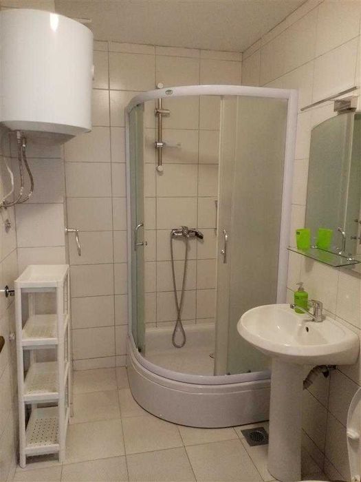 Дава се под наем Едностаен апартамент в София, Редута - 55 кв.м за 382.5 € - Снимка #3