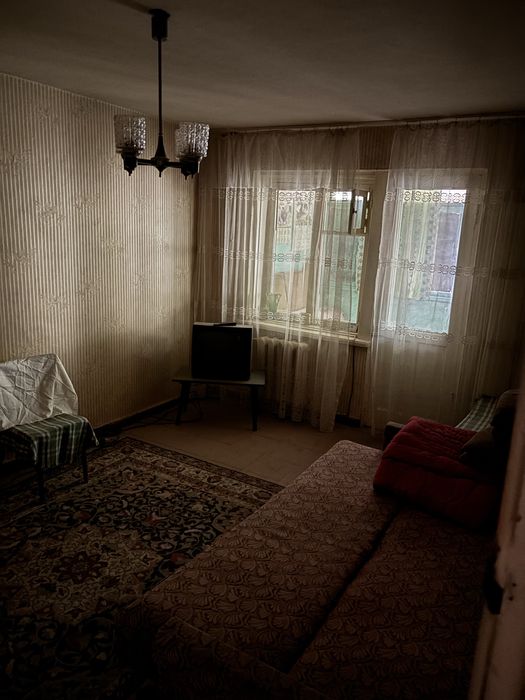 Двухкомнатная квартира продаю