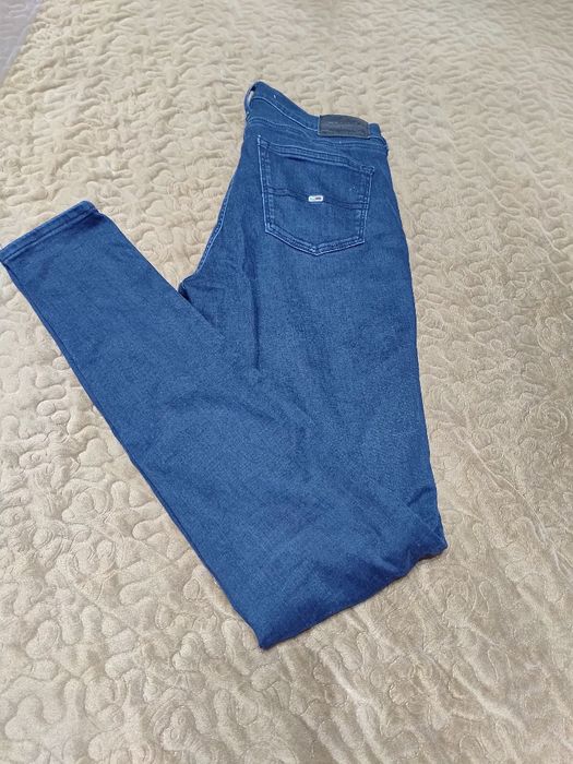 Blugi Tommy Hilfiger