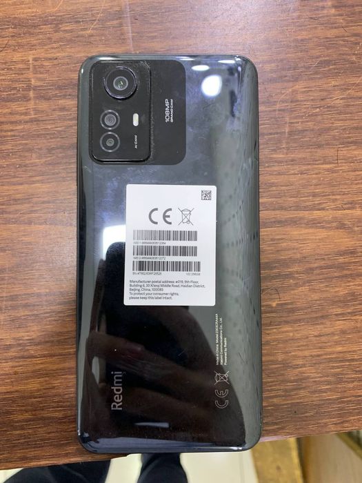 Redmi not 12 s sotilad