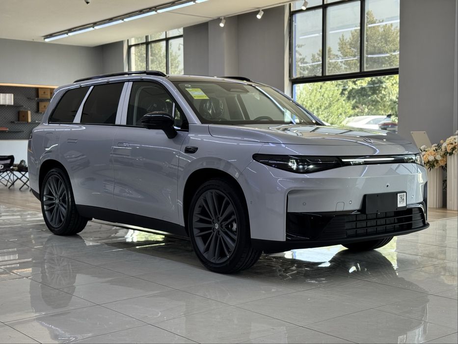 Leapmotor C16 200 Km gibrid 2025