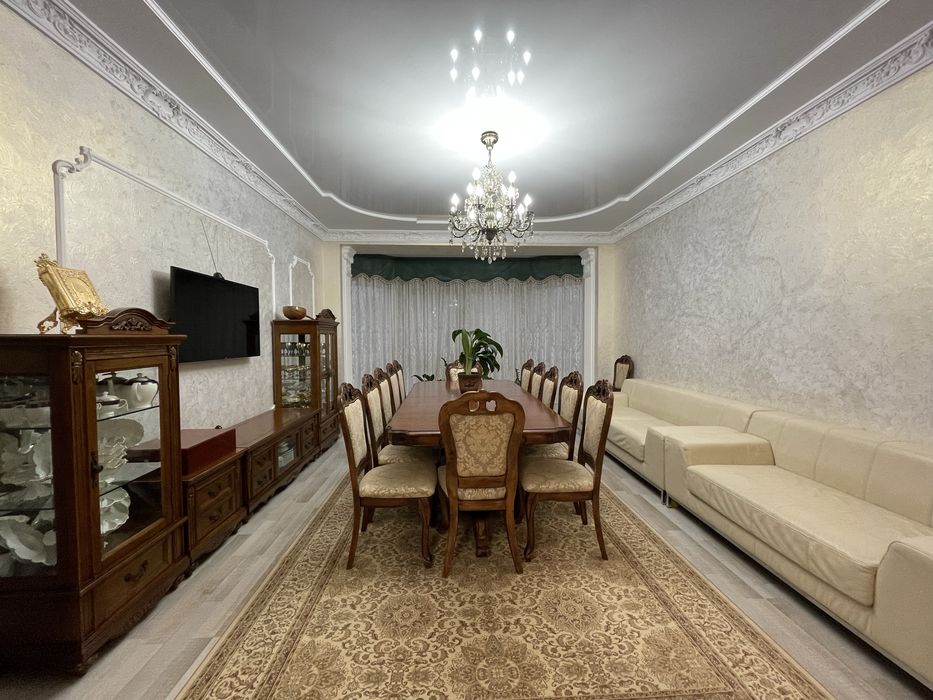 Продам горку из дерева