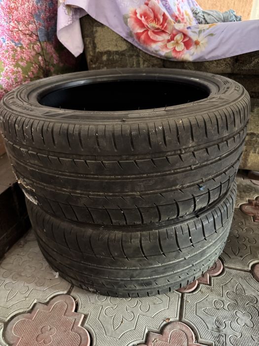 Летние пара 235/45 18 триангл