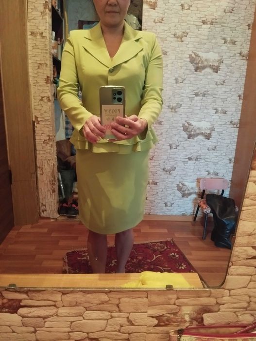 Брючки и туника, костюм