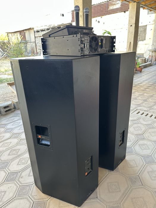 Музыкальная апаратура Jbl