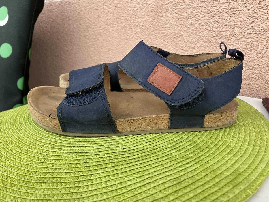 Детски сандали HM