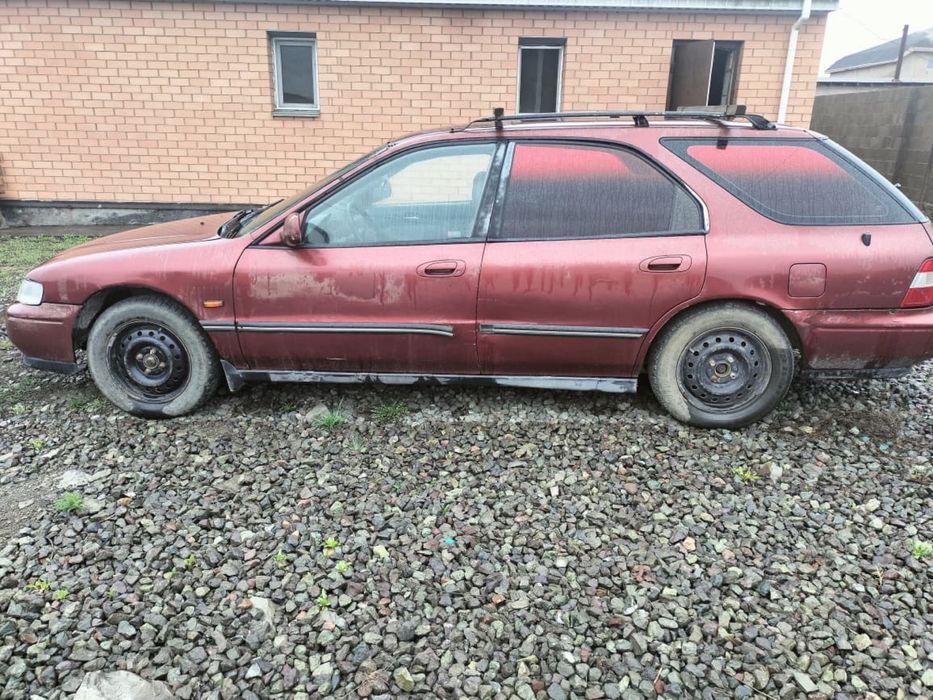 Машина продаю. Көлік сатылады.